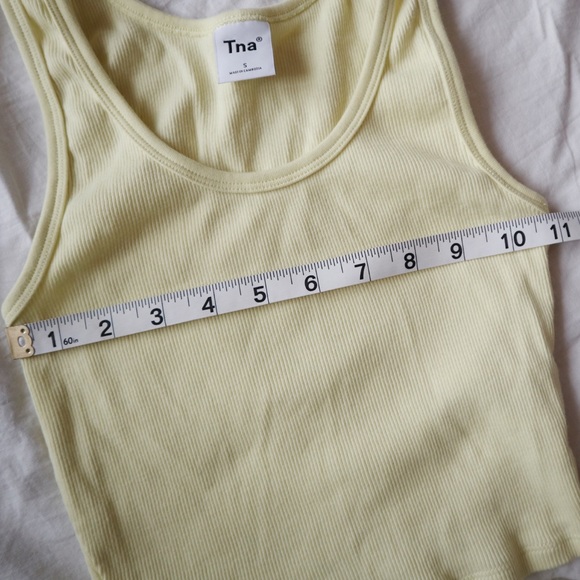 ARITZIA TNA Cropped Ribbed Tank - Picture 3 of 10